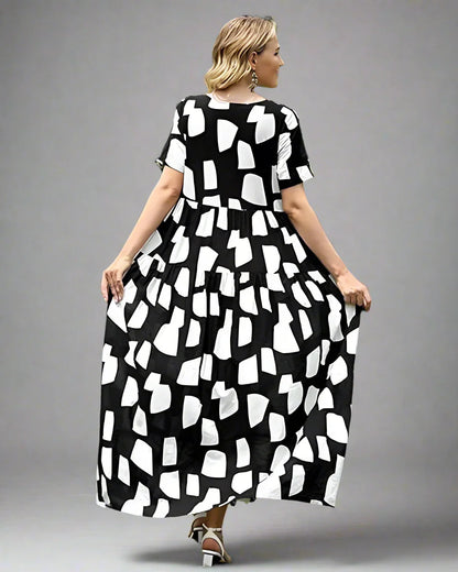 Black & White Geometric Maxi Dress – Loose-Fit Long Dress